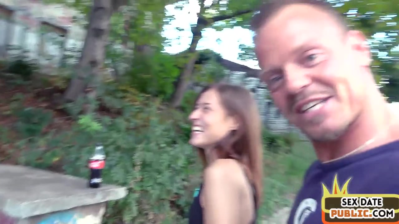 Cute amateur babe public fucked outdoor by blind sex date