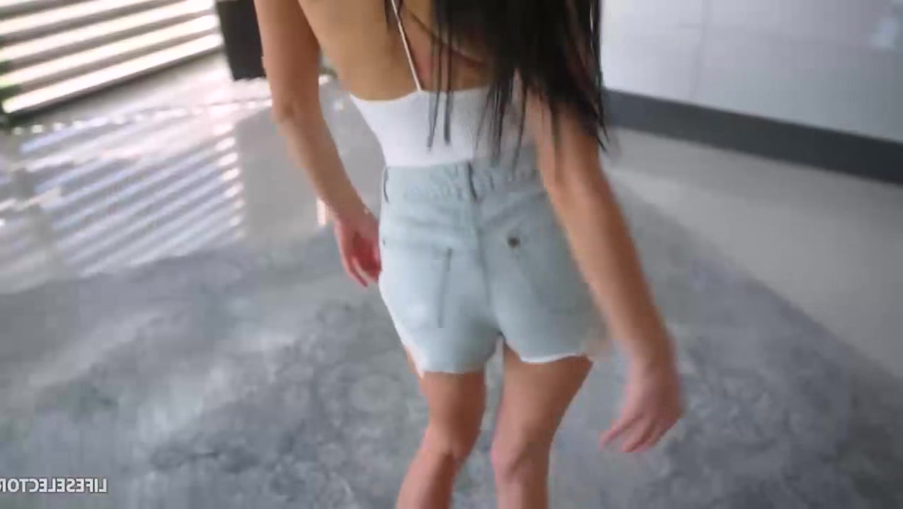 kitty wants a deeper care