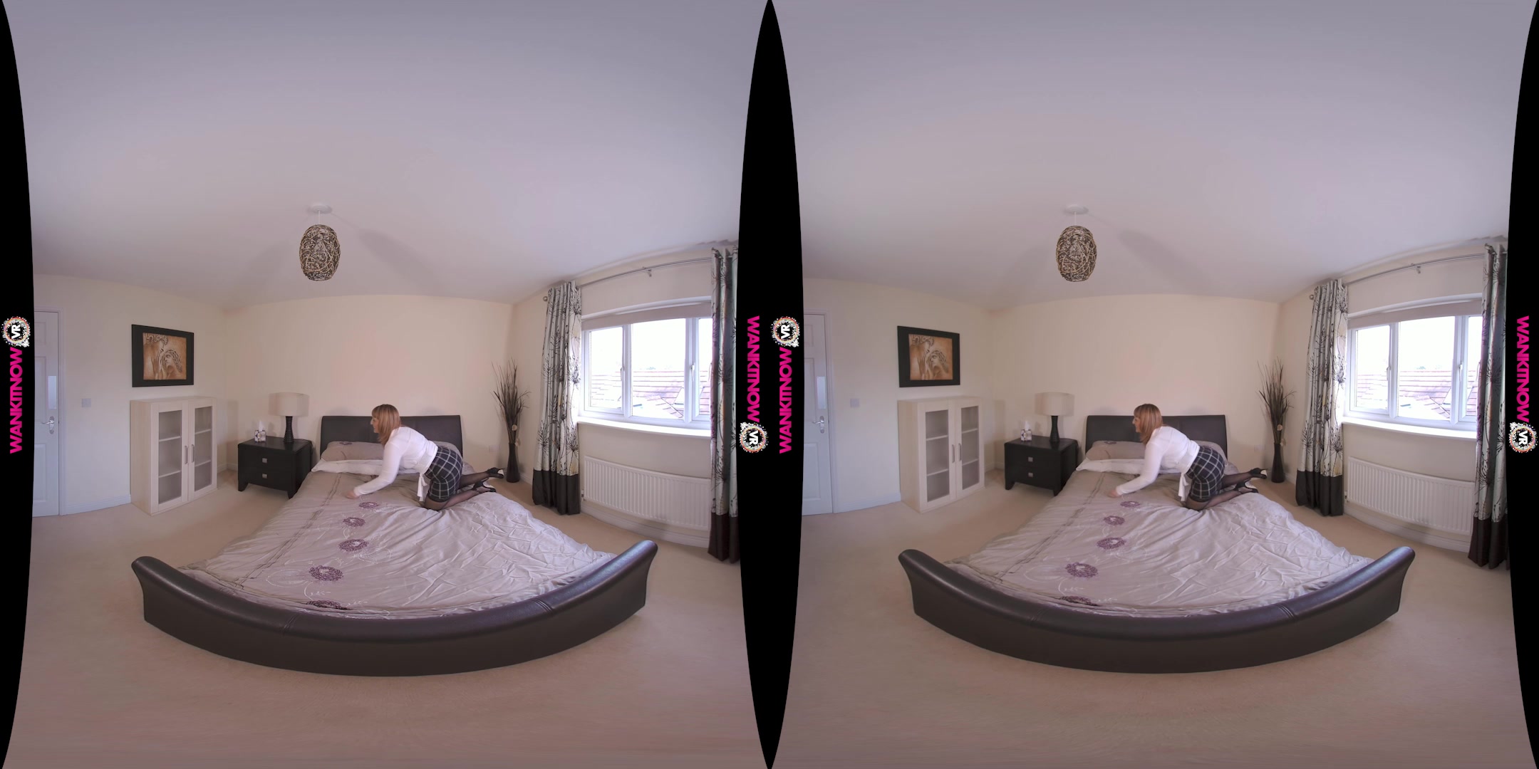 Sexual Service featuring Beau Diamonds - WankitNowVR