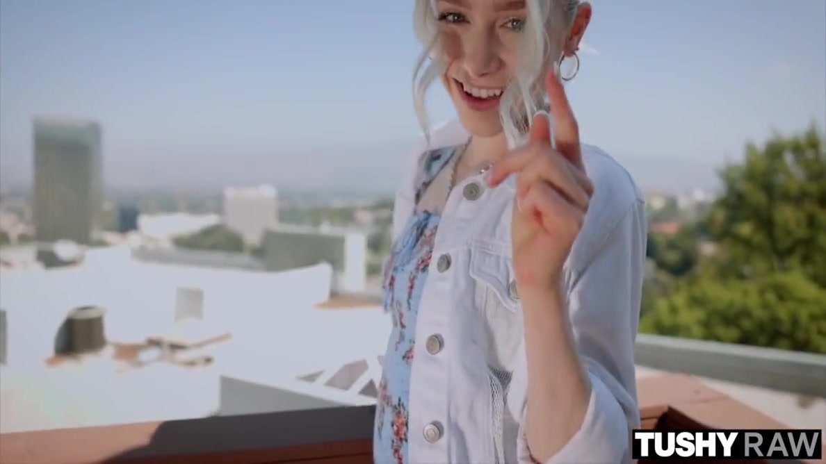 Tushy Raw In Tiny Cutie Scarlett Gets Her Tight Ass Filled Up