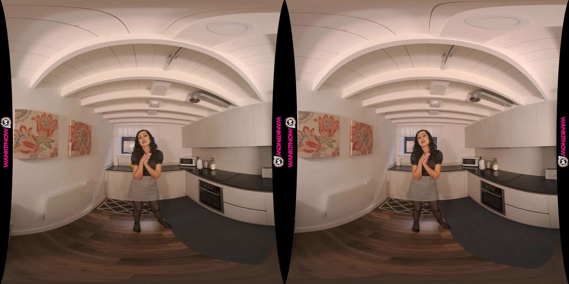 Keep Quiet And I'll Help You Wank featuring Bonnie - WankitNowVR