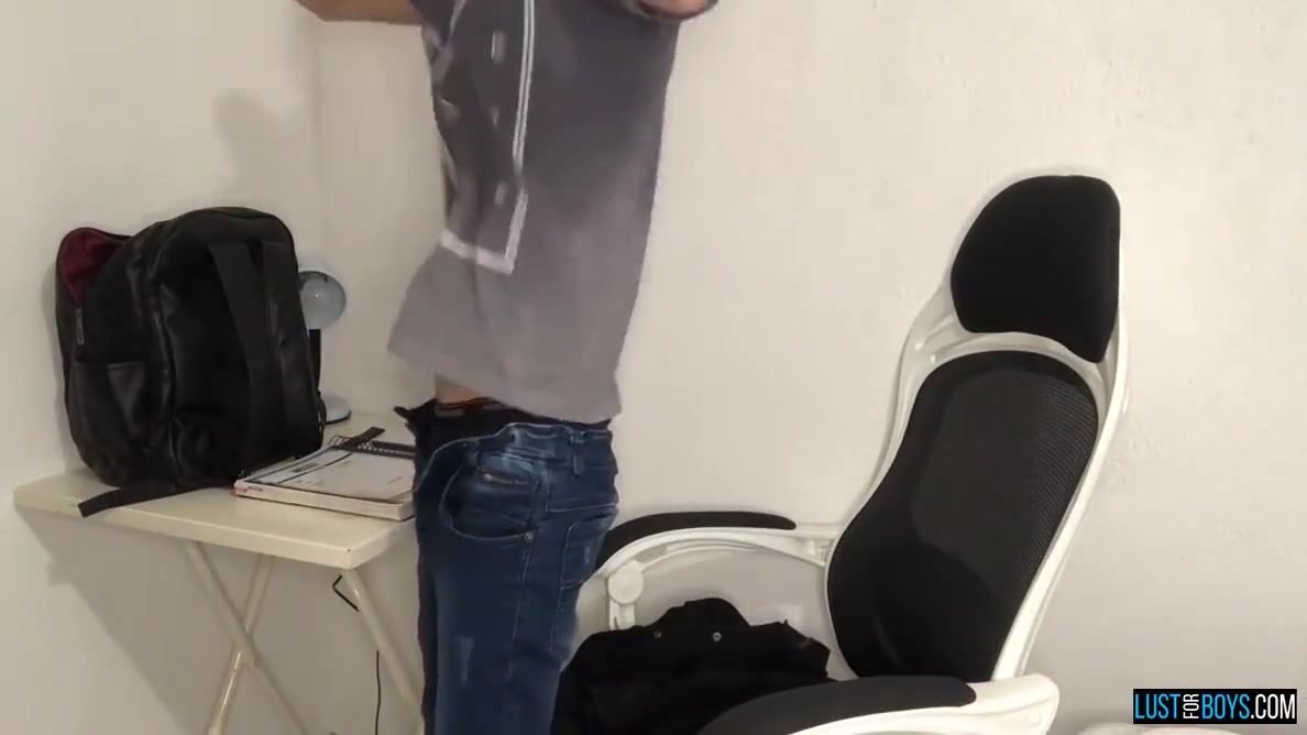 Cute Cums On His Homework While Jerking Solo With Henry Evans