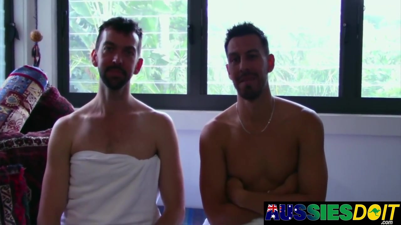 Horny Aussie Bodhi Gives Larkin Satisfying Bareback