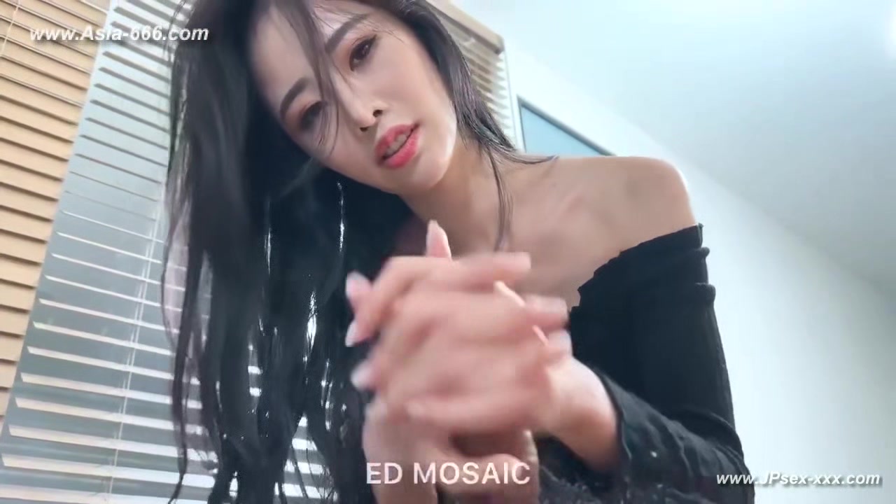 chinese amateur footjob.218