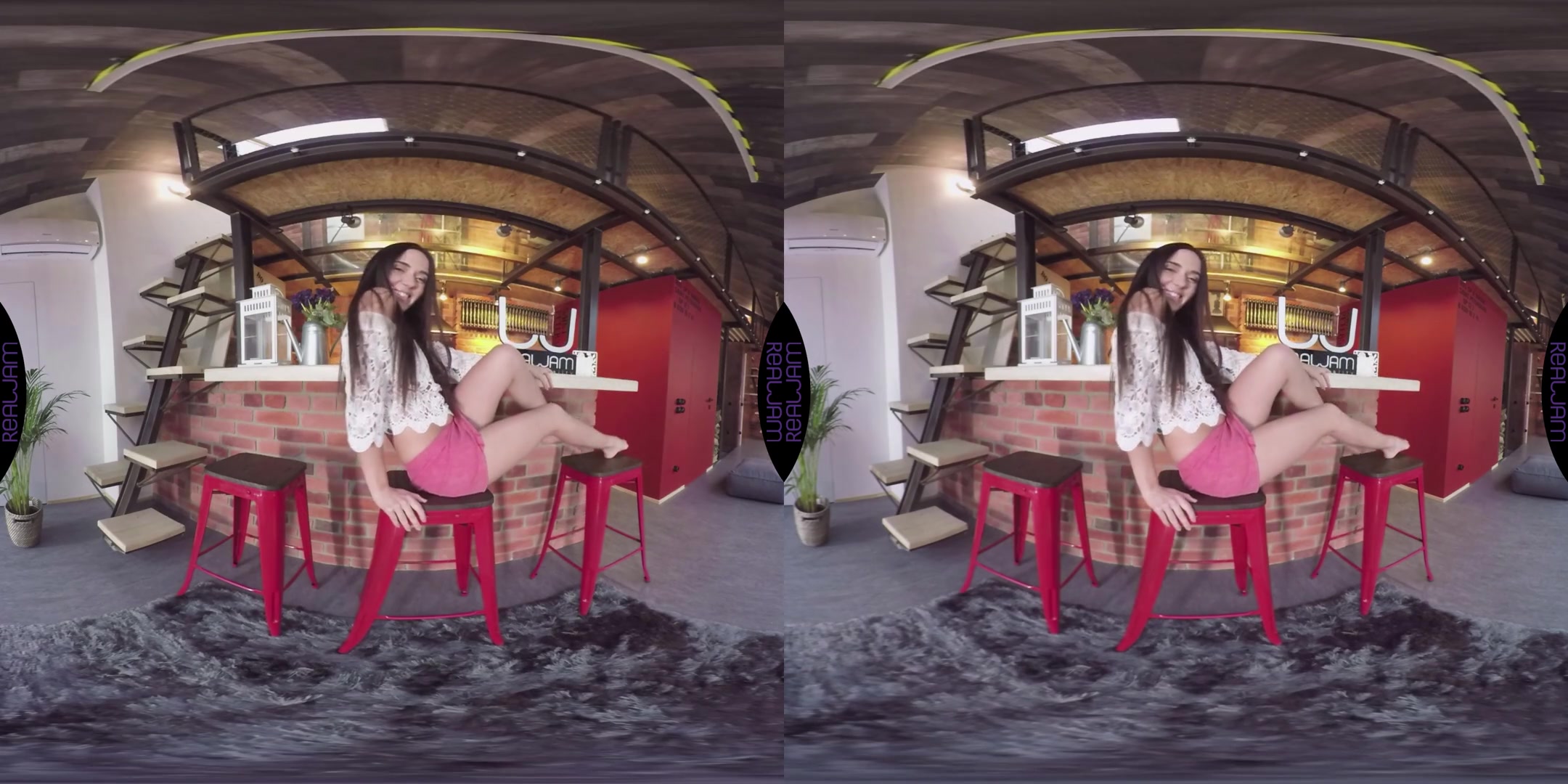 Kerry Cherry in Fun At The Bar - RealJamVR