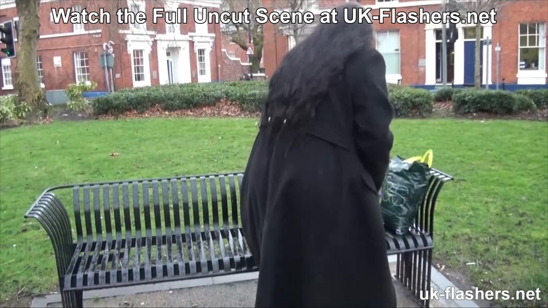 British Lassie Flashing her Fat Pussy for UK-Flashers