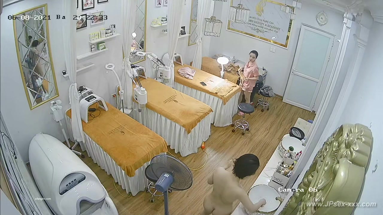 chinese cosmetic salon.2