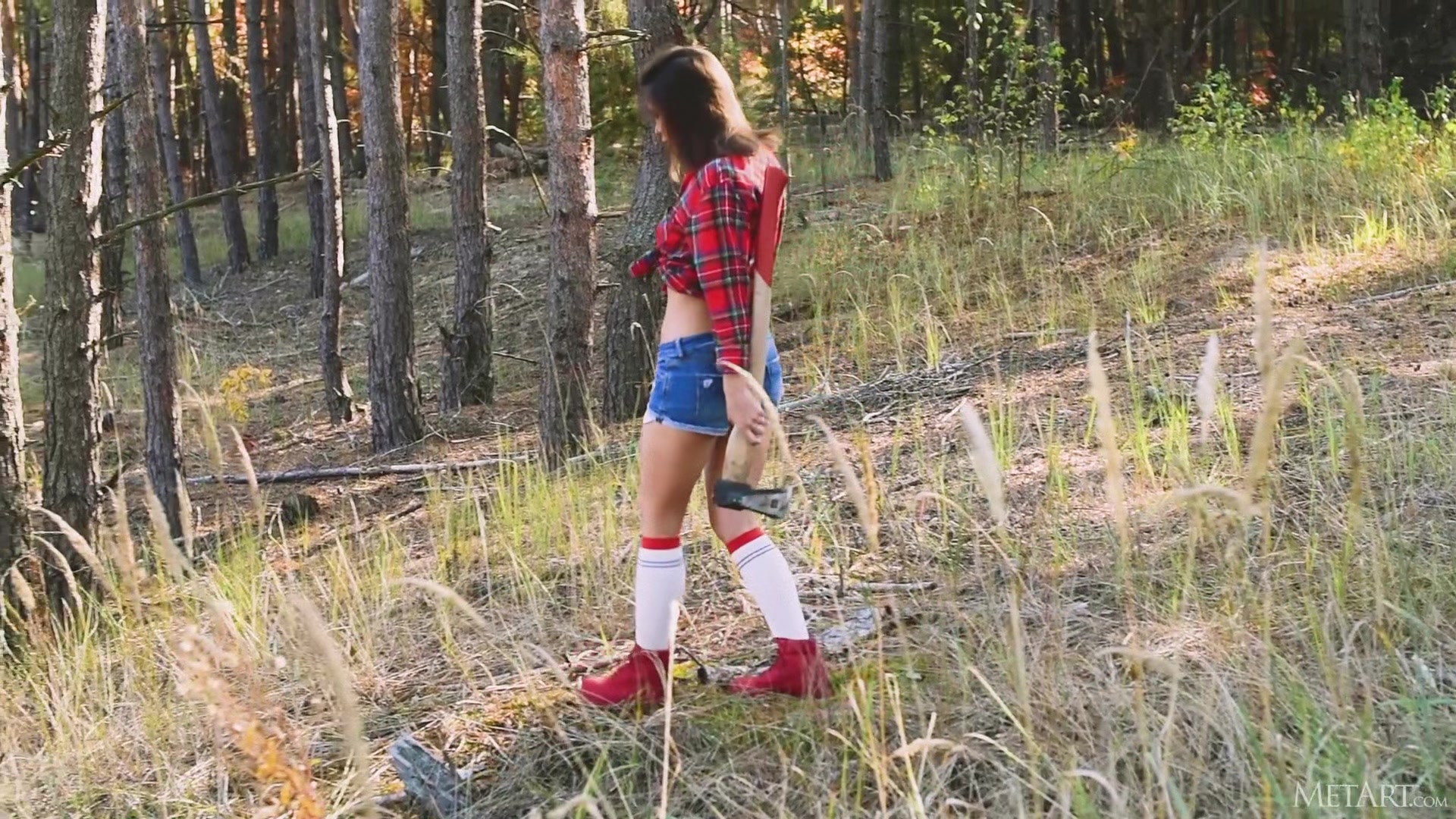 Sexy Lumberjack - Zelda B - Met-Art