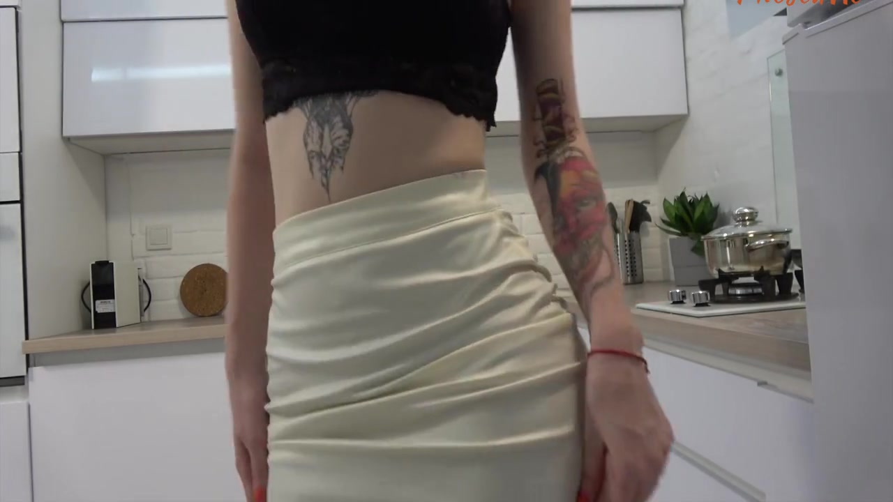 Hippie Blonde In The Kitchen Rubbing Her Pantyhosed Pussy