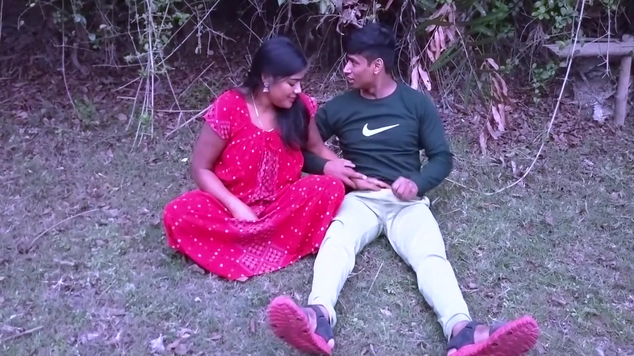 Indian Boy Is Fucking In Jungle With A Stranger
