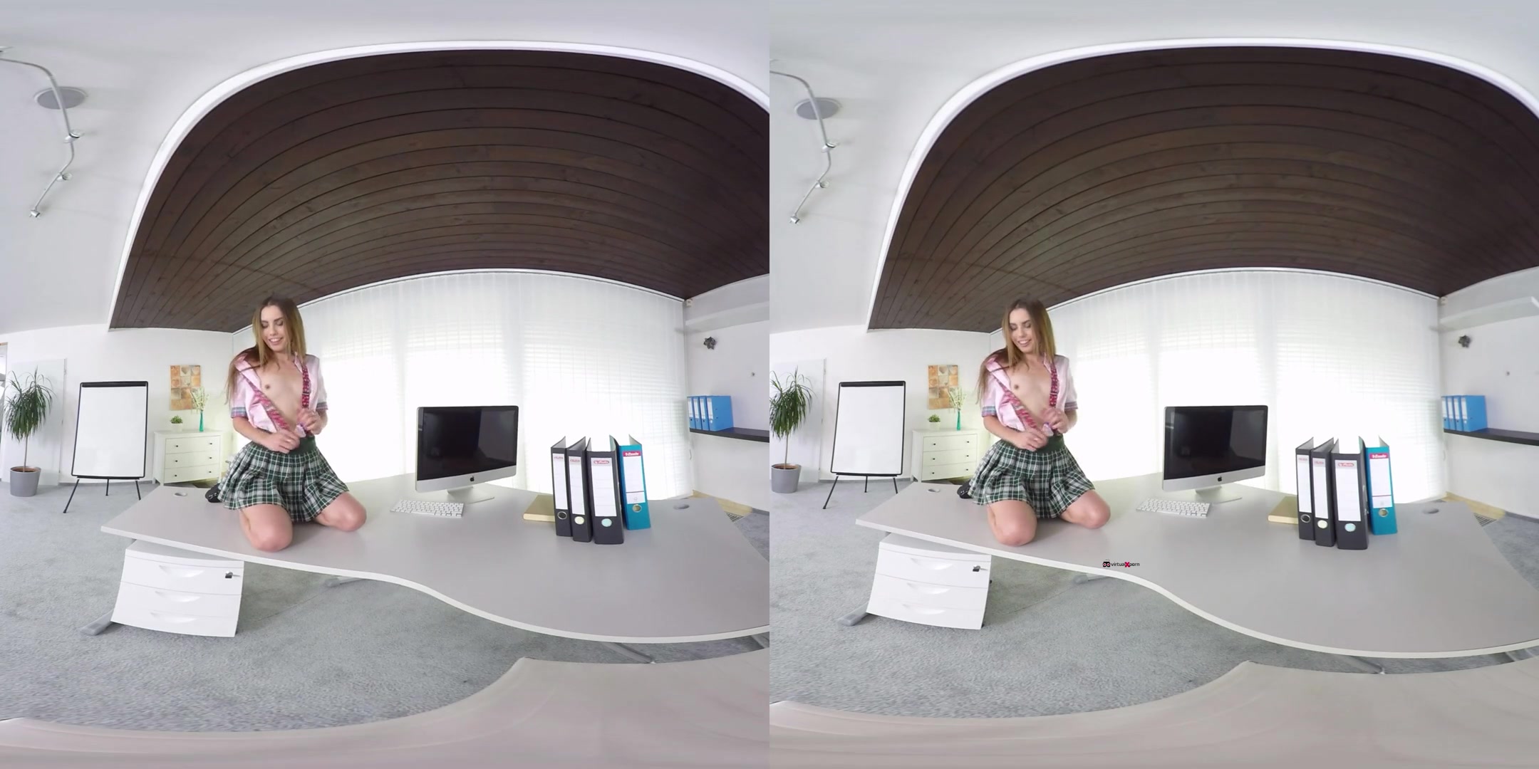 Elle Rose in Naughty - VirtualXPorn