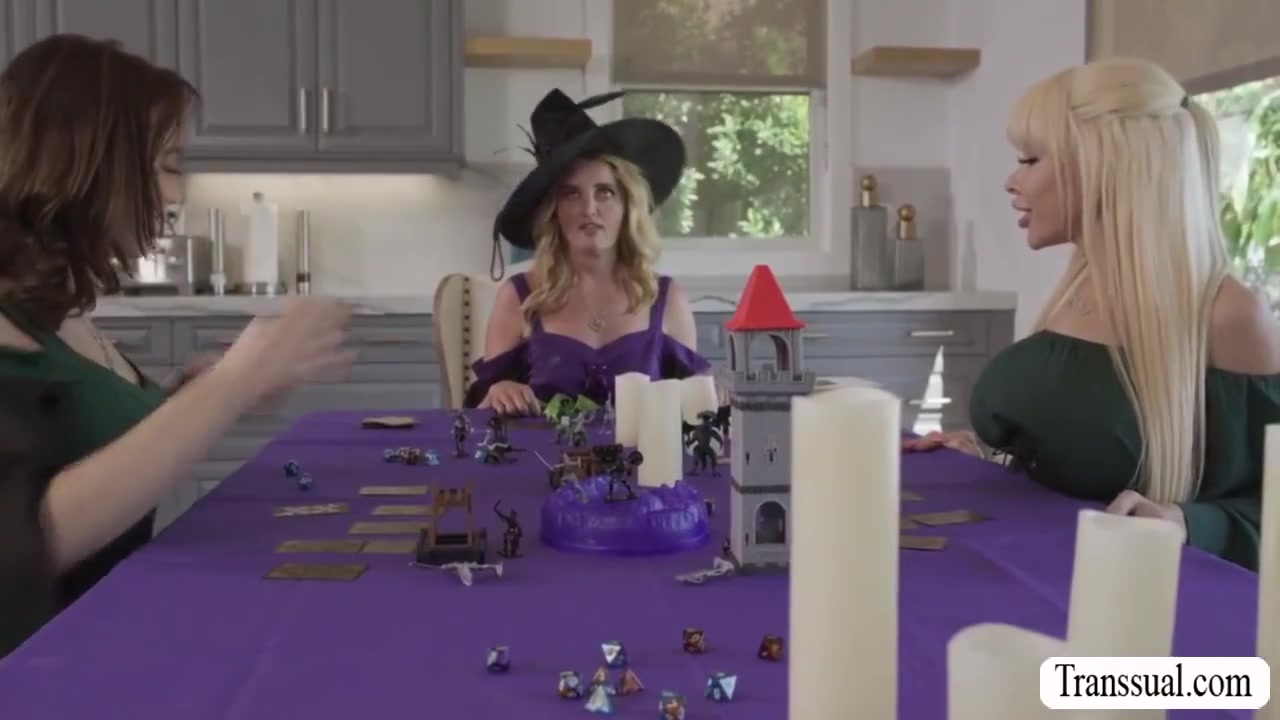 Coco Lovelock - Hide Under The Table And Suck Ts