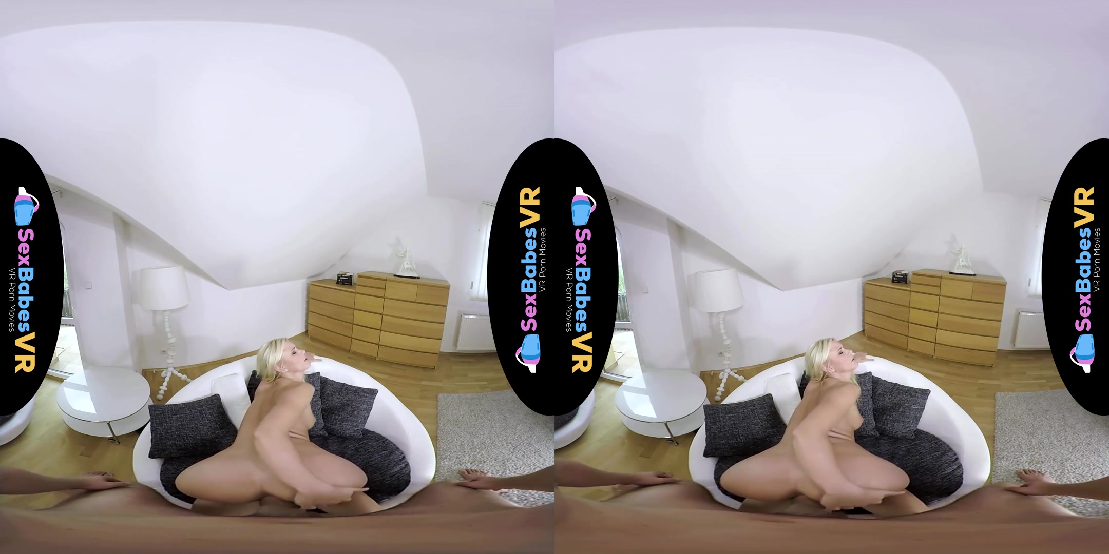 Lola Myluv in Naughty Assistant Lola Loves Cock - SexBabesVR