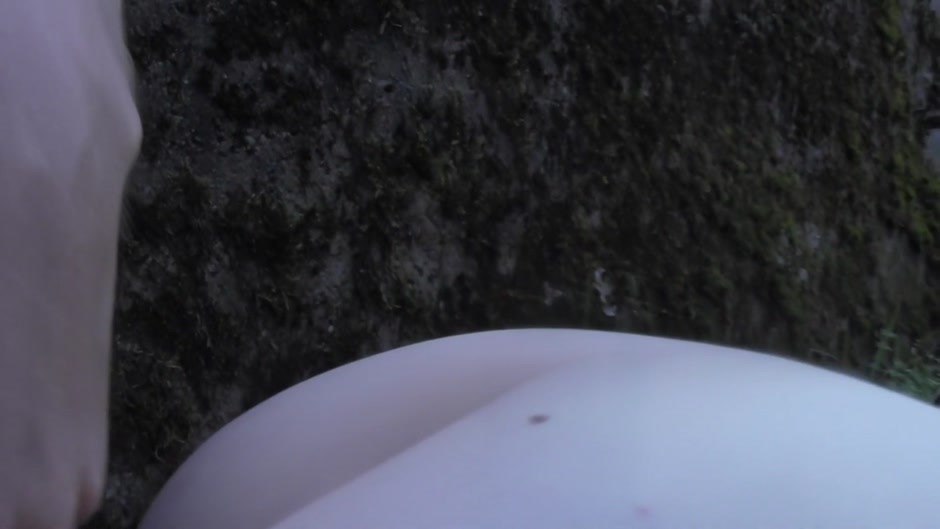 Passionate couple porn scenes in the desolate woods