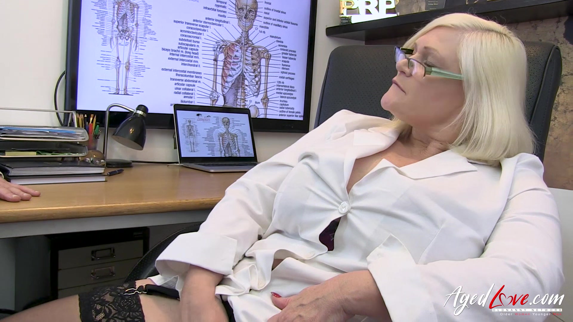 AgedLovE Hot Mature British Blonde Hardcore
