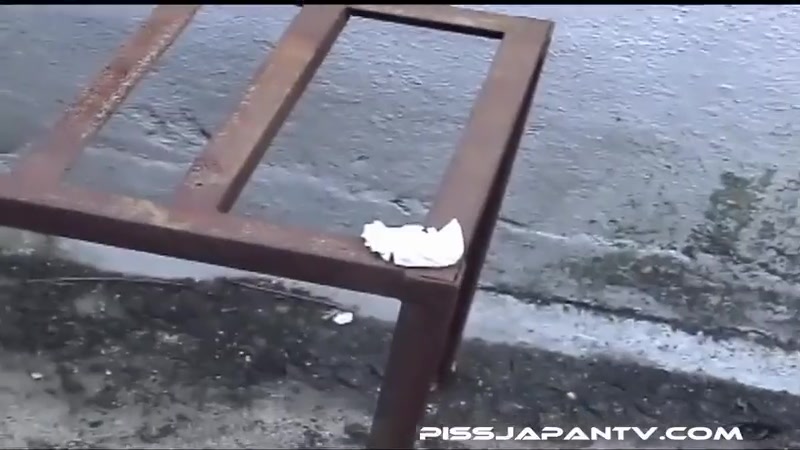 Soak Up These Pissers - PissJapanTV