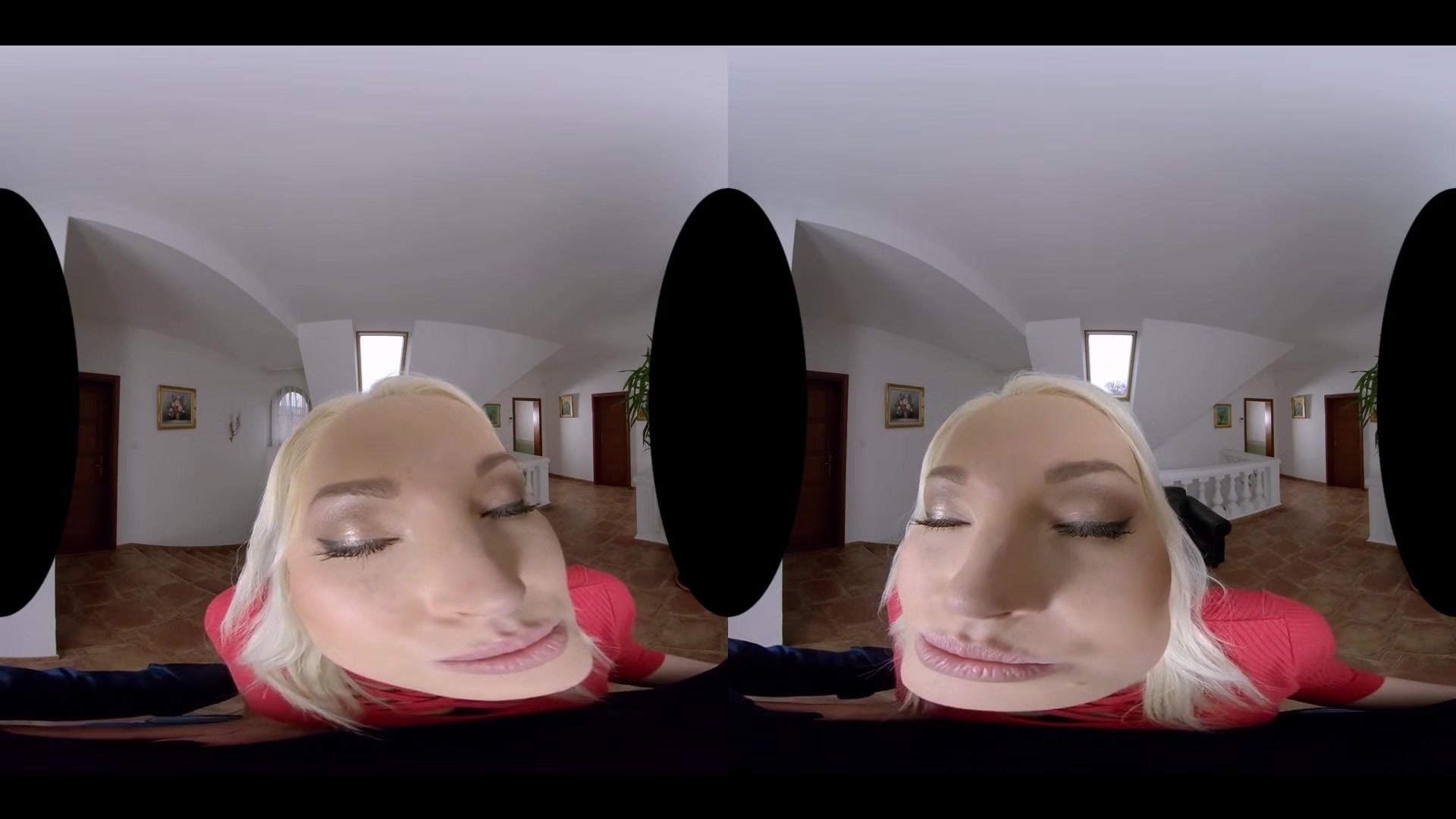 Sensual Strip - RealityLovers