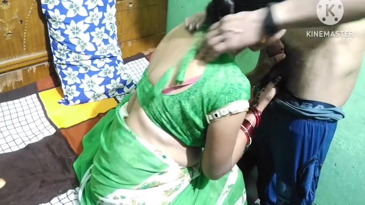 Very Cute Sexy Indian Housewife student 18+ Sex Enjoy Very Good Sexy Boy