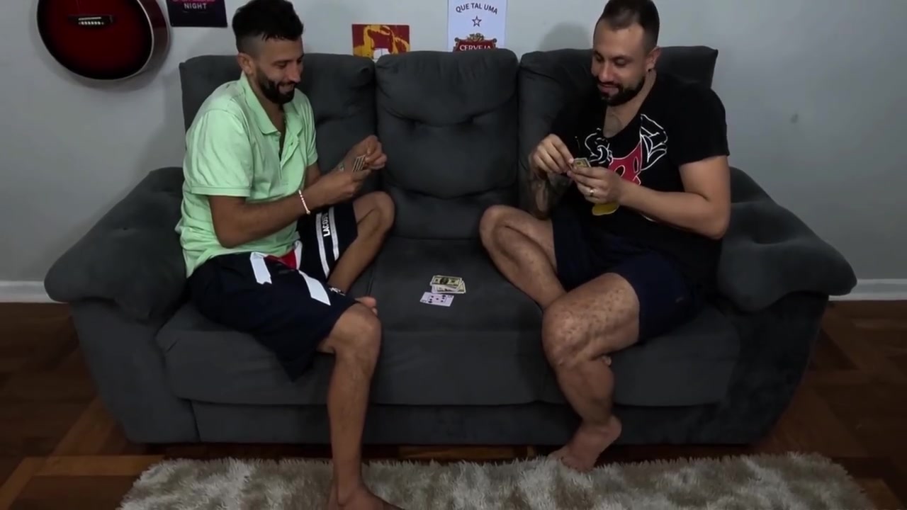 Menage Com A E Meu Amigo Enfiou Fundo O Pauzao Na Bucetinha Pequena Da Ana 10 Min With Lukas Zaad, Joseph Britadeira And Anazinha Do Mau