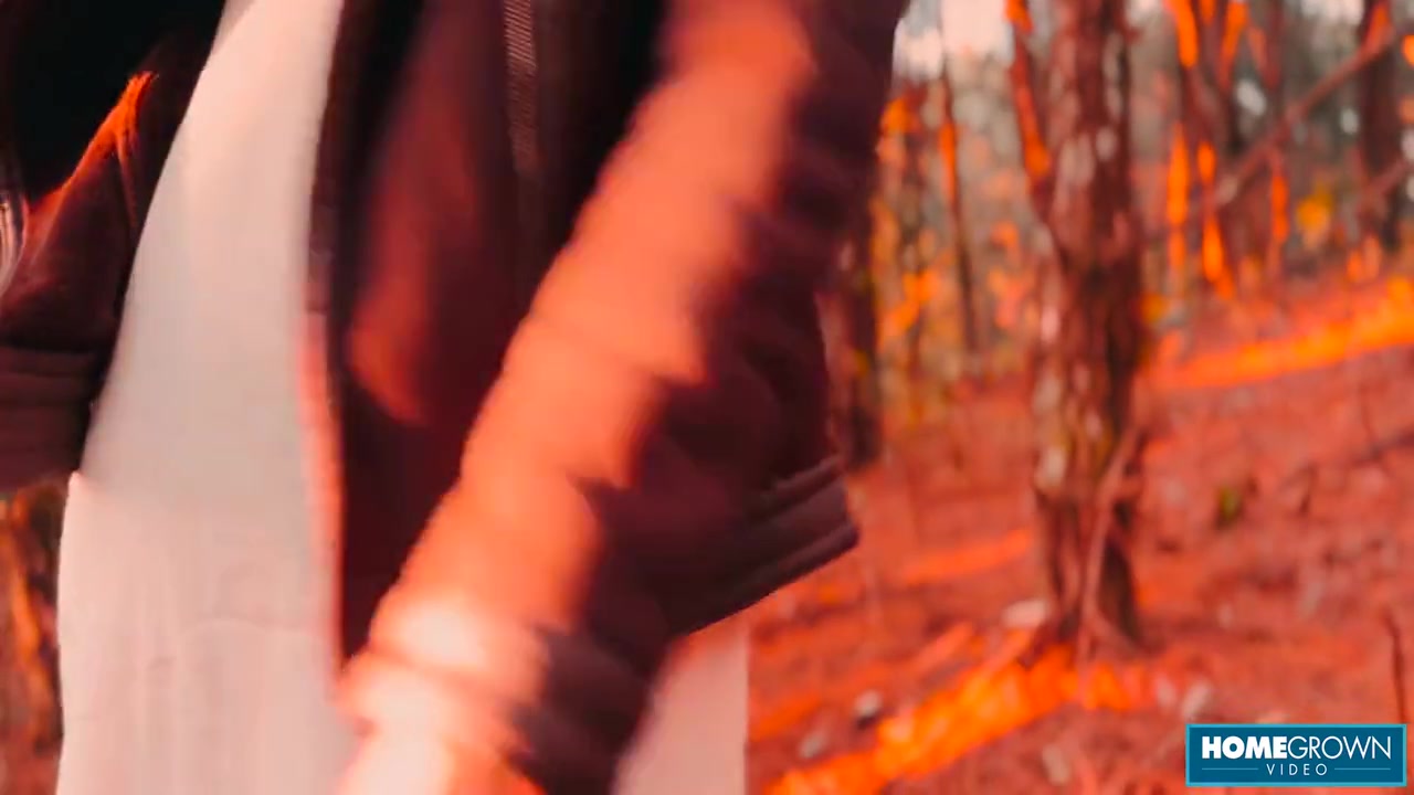 Scarlett Taylor And Stephan Rogers Cant Help Fucking Outdoors