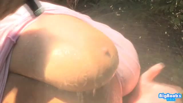 A Garden Ho - BigBoobsPOV