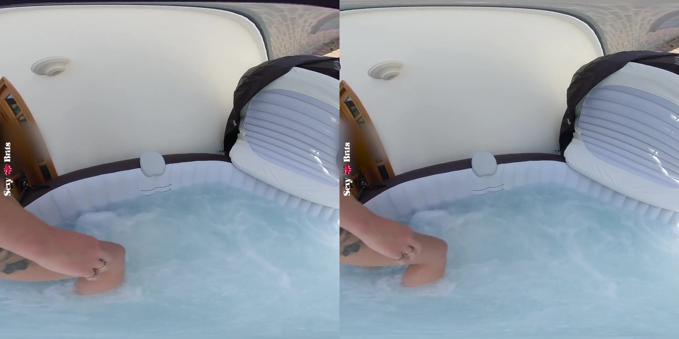 Hot Tubbing Hottie