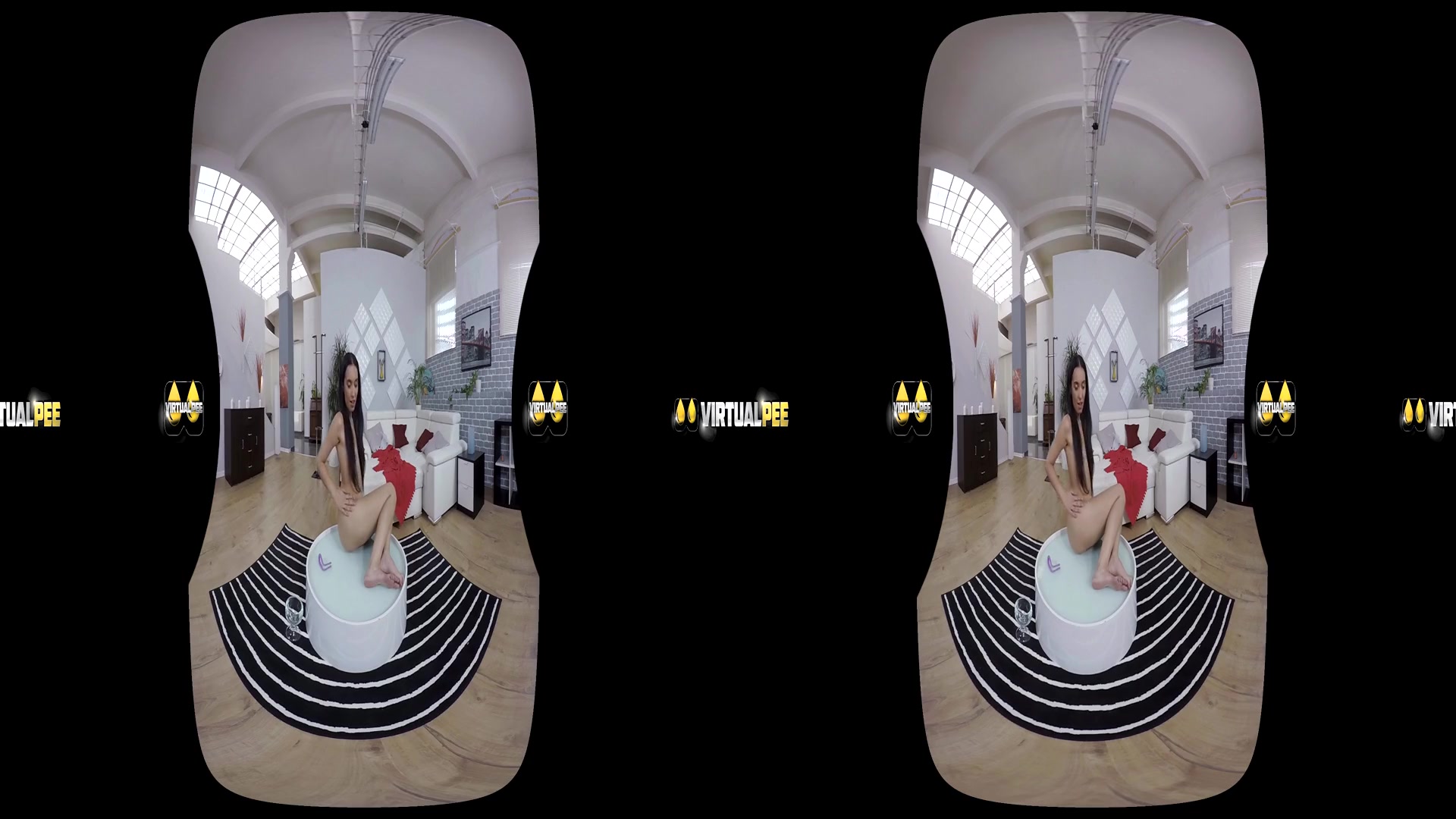 Amanda Estela in Gulping Her Piss - VirtualPee