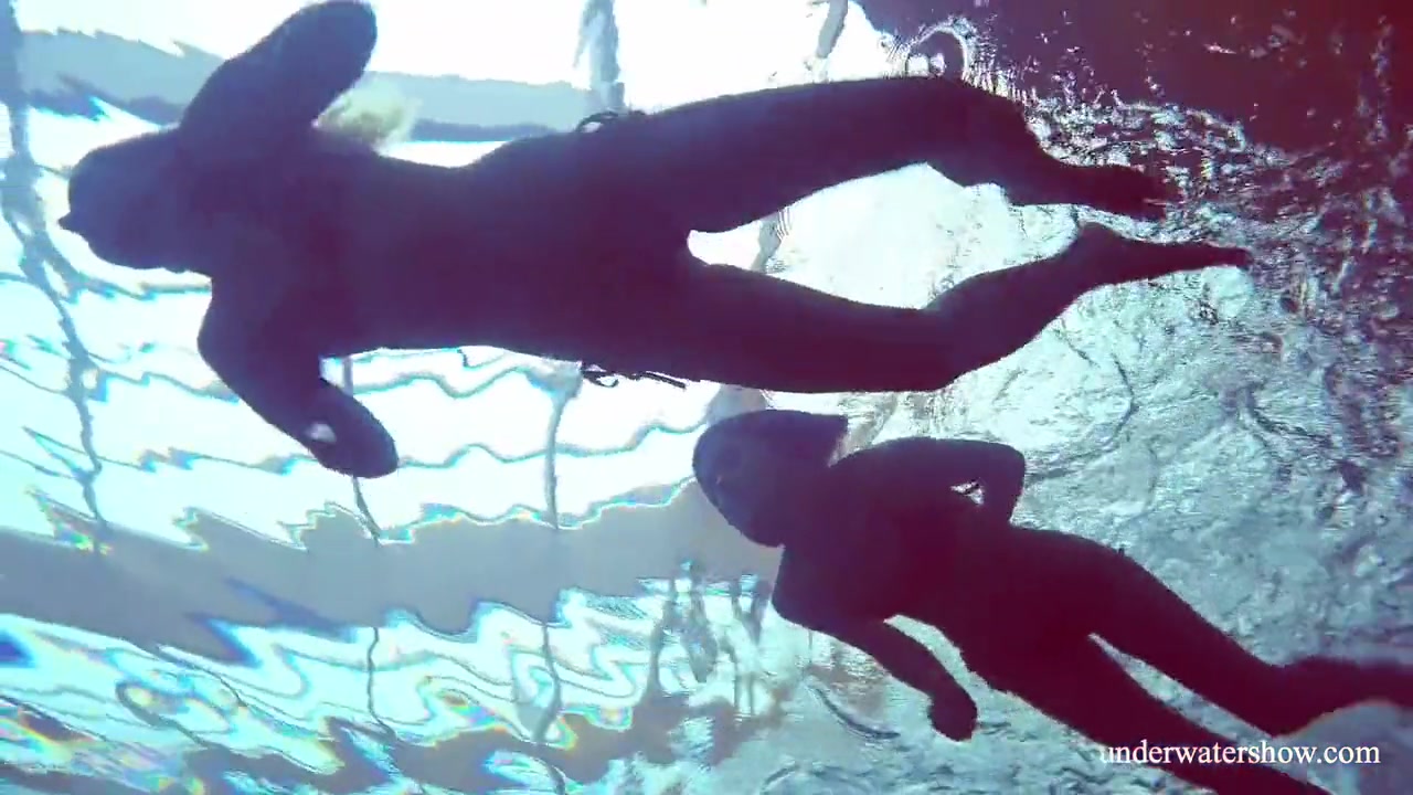 Czech And Balkan Babe Marusia And Melisa Darkova Underwater