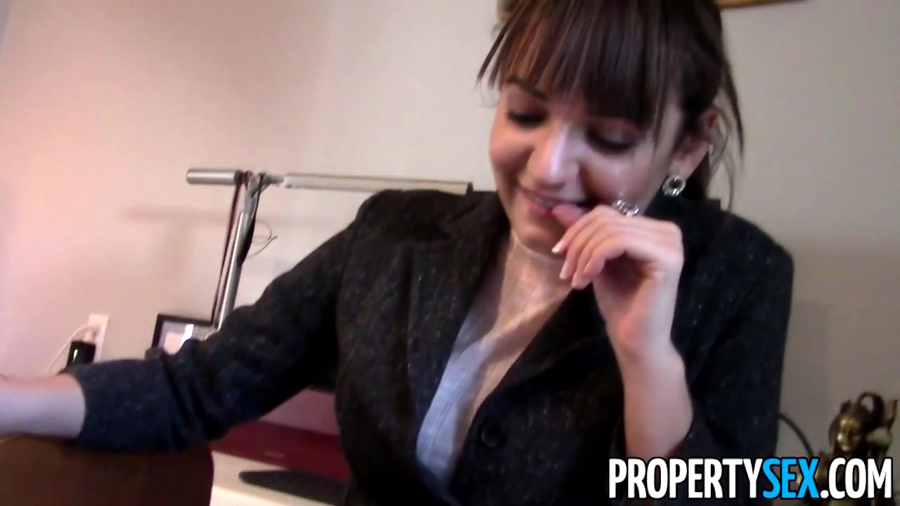 Property Sex - Real Estate Agent Make Sex Video With Client