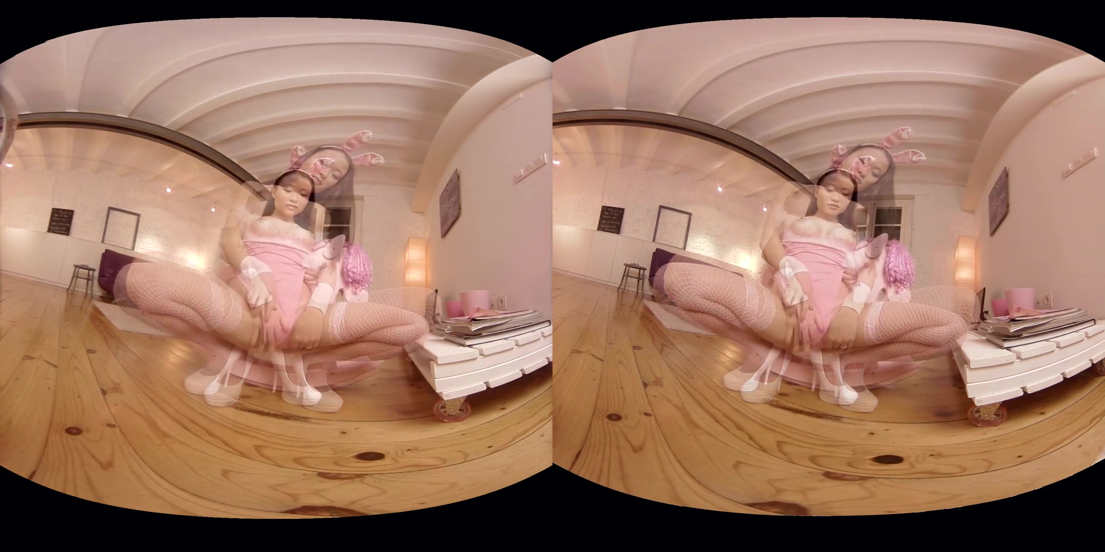 Pussykat in Asian Bunny - VirtualRealPorn