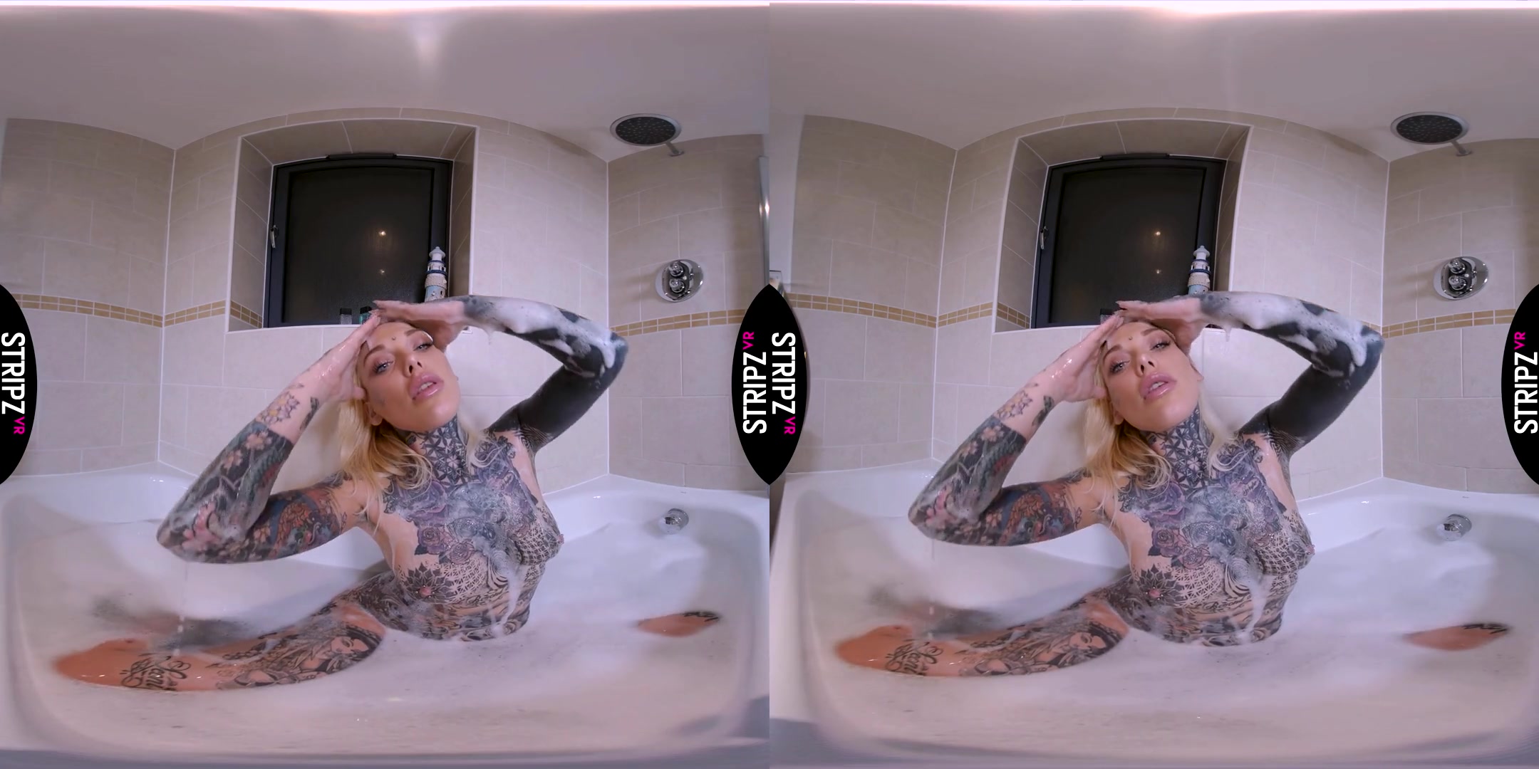 Lauren Brock in Soap! - StripzVR