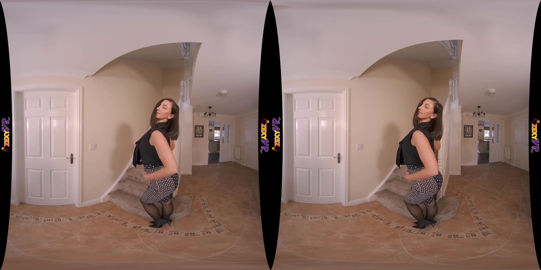 Teasingly Playful featuring Mia J - ZexyVR