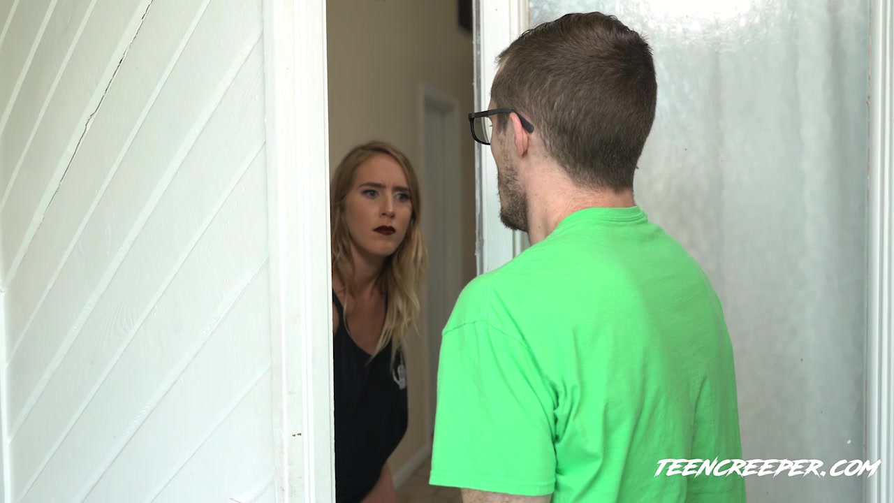 teen 18+ Creeper – Cadence Lux – Punk Chick Gets Punished