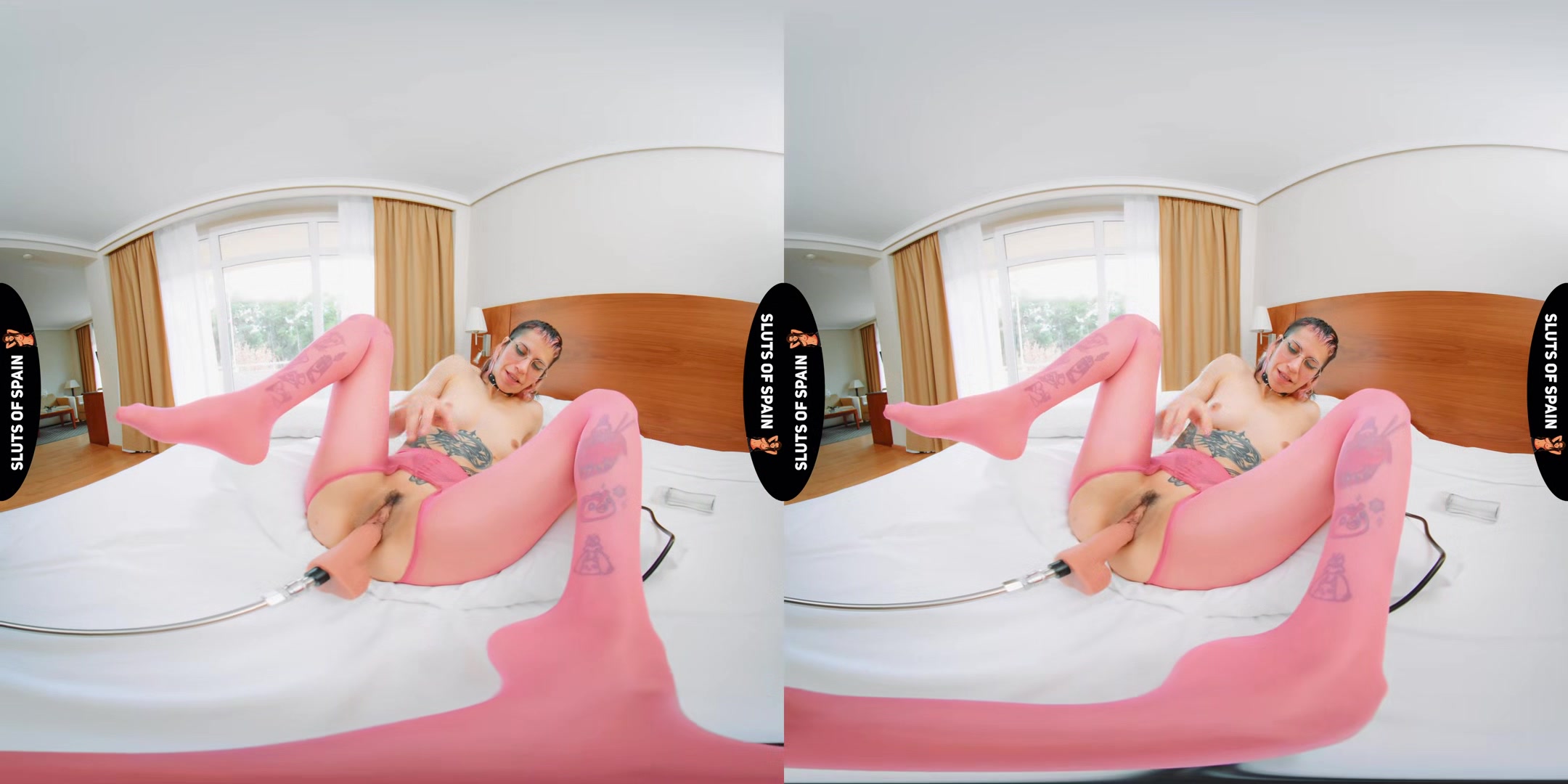 Fuckmachine For Pink Pantyhose Slut
