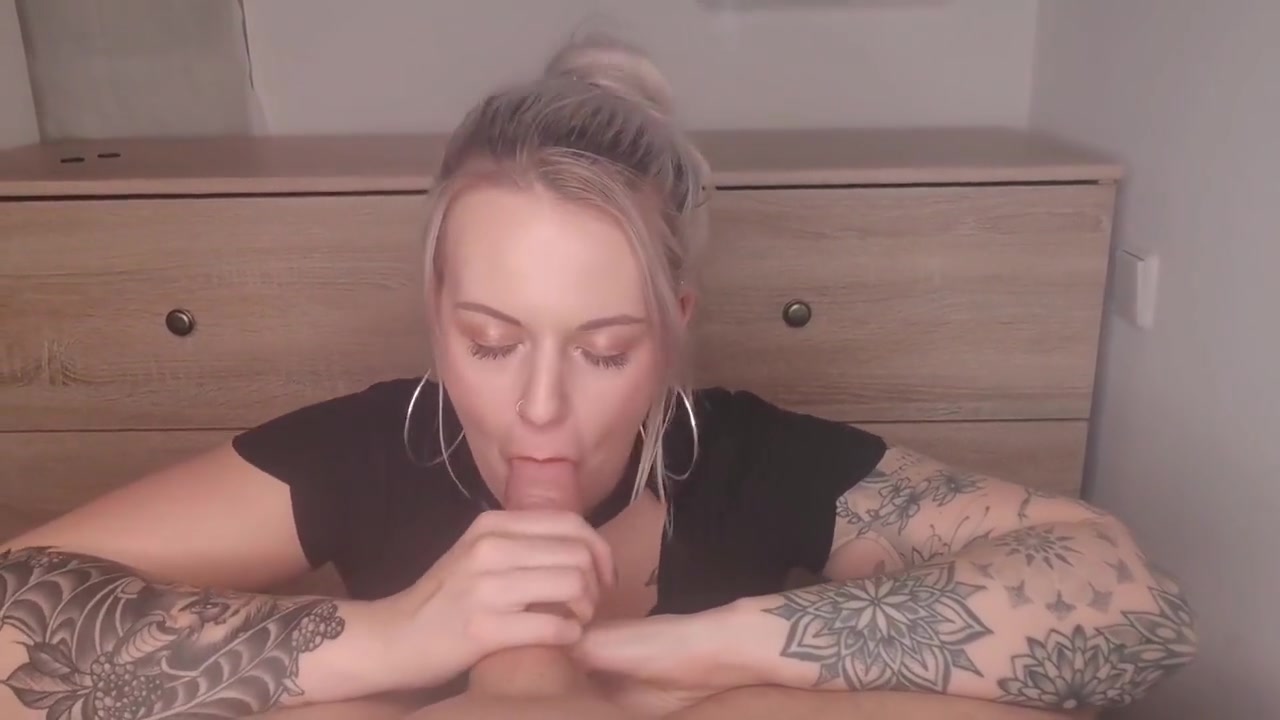 Huge Cumshot After 7 Days Of Teasing Each Other