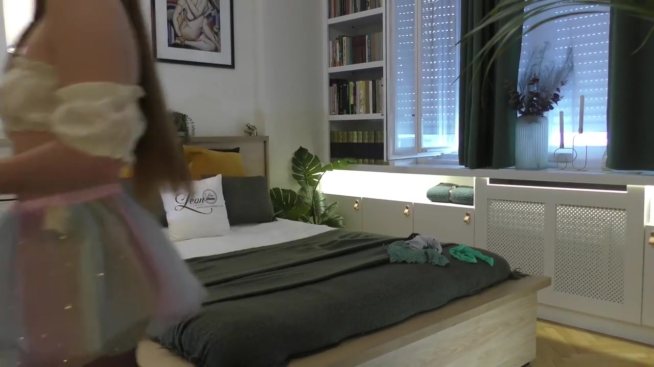 Cute Hot Tight Pussy Redhead Incredibly Sexy Lya Is Here For An Ignoring Handjob With Backstage