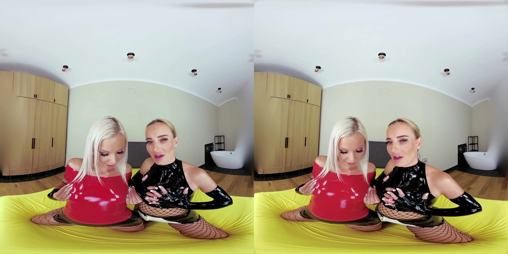 Amy Pink & Julia Parker in German Latex Lesbians - CzechVRFetish