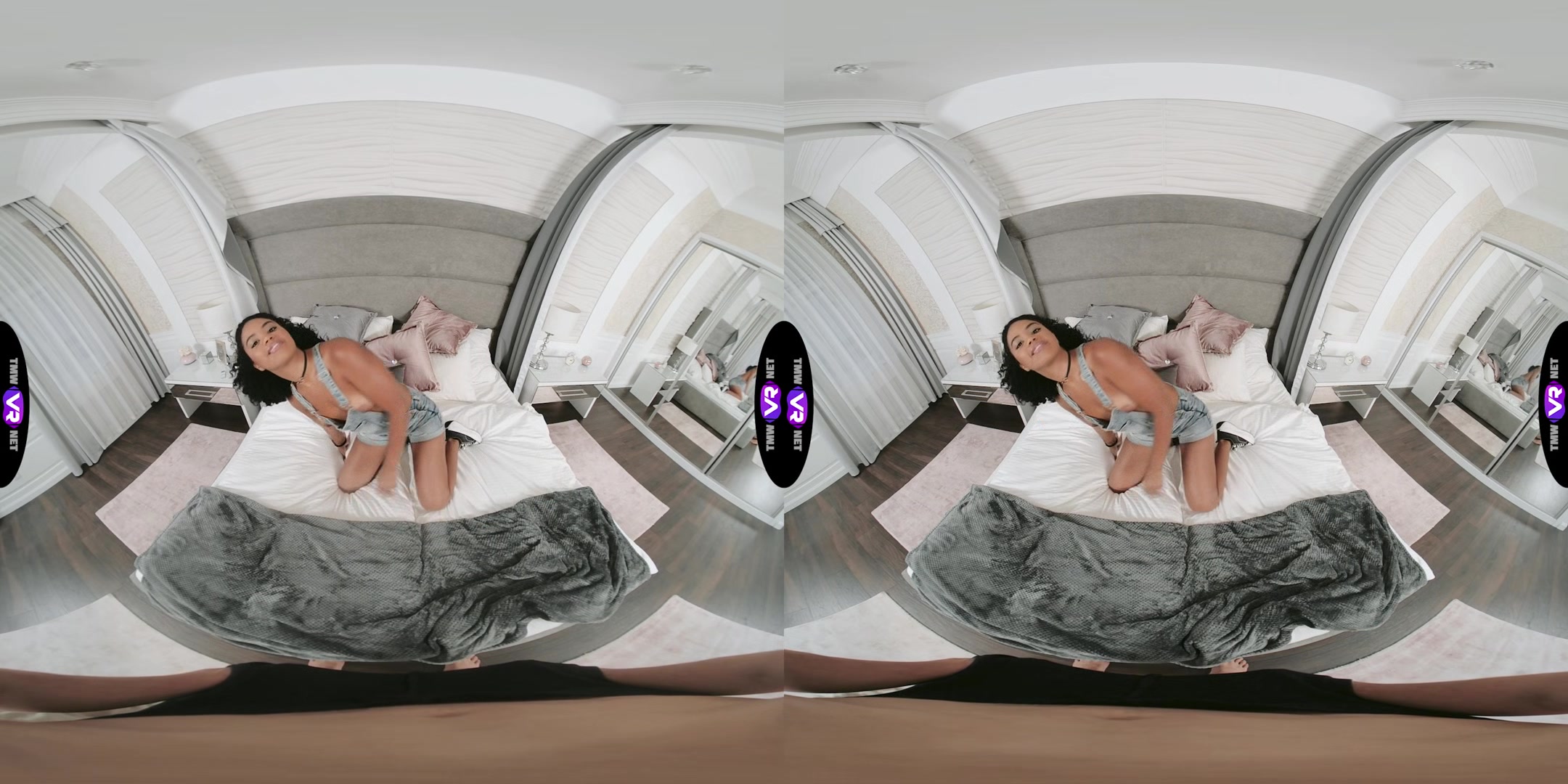 Fuck me at the doorway!