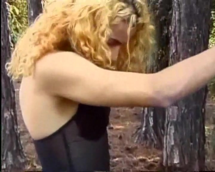 Ass licking blowjob in the woods