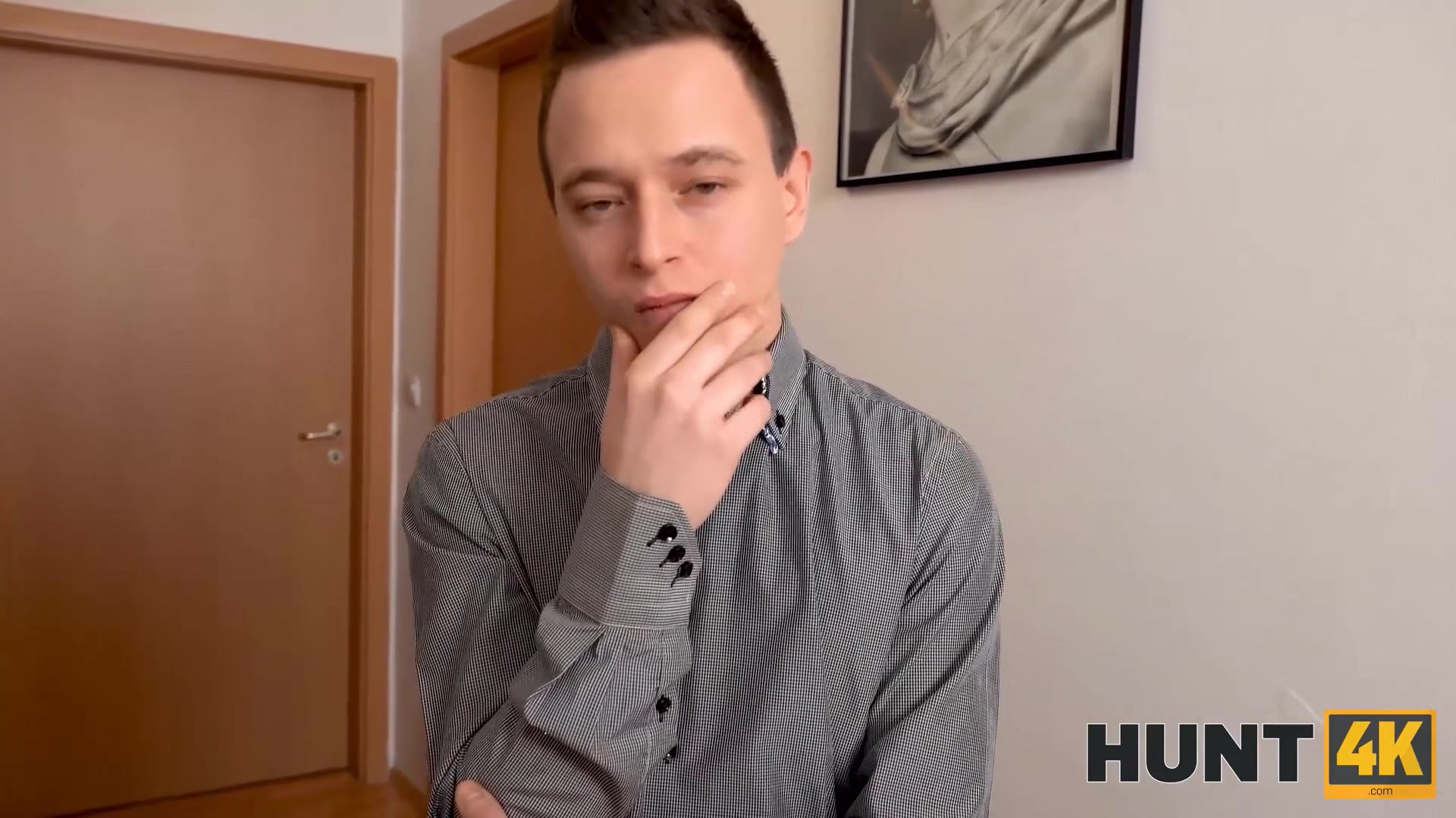 HUNT4K. Girl unites slit with the penis of her boyfriends rich buddy