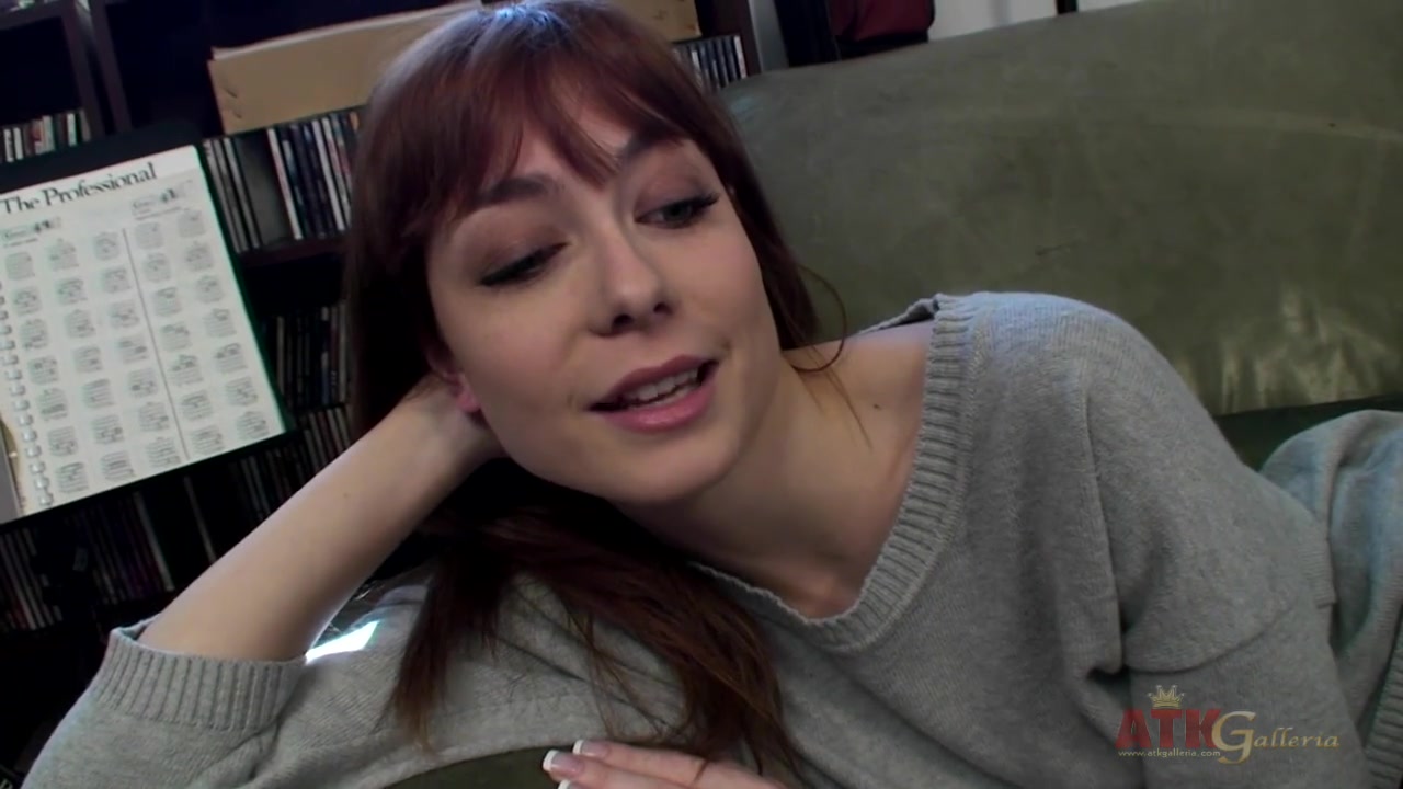 Brunette bombshell zoe voss at the interview