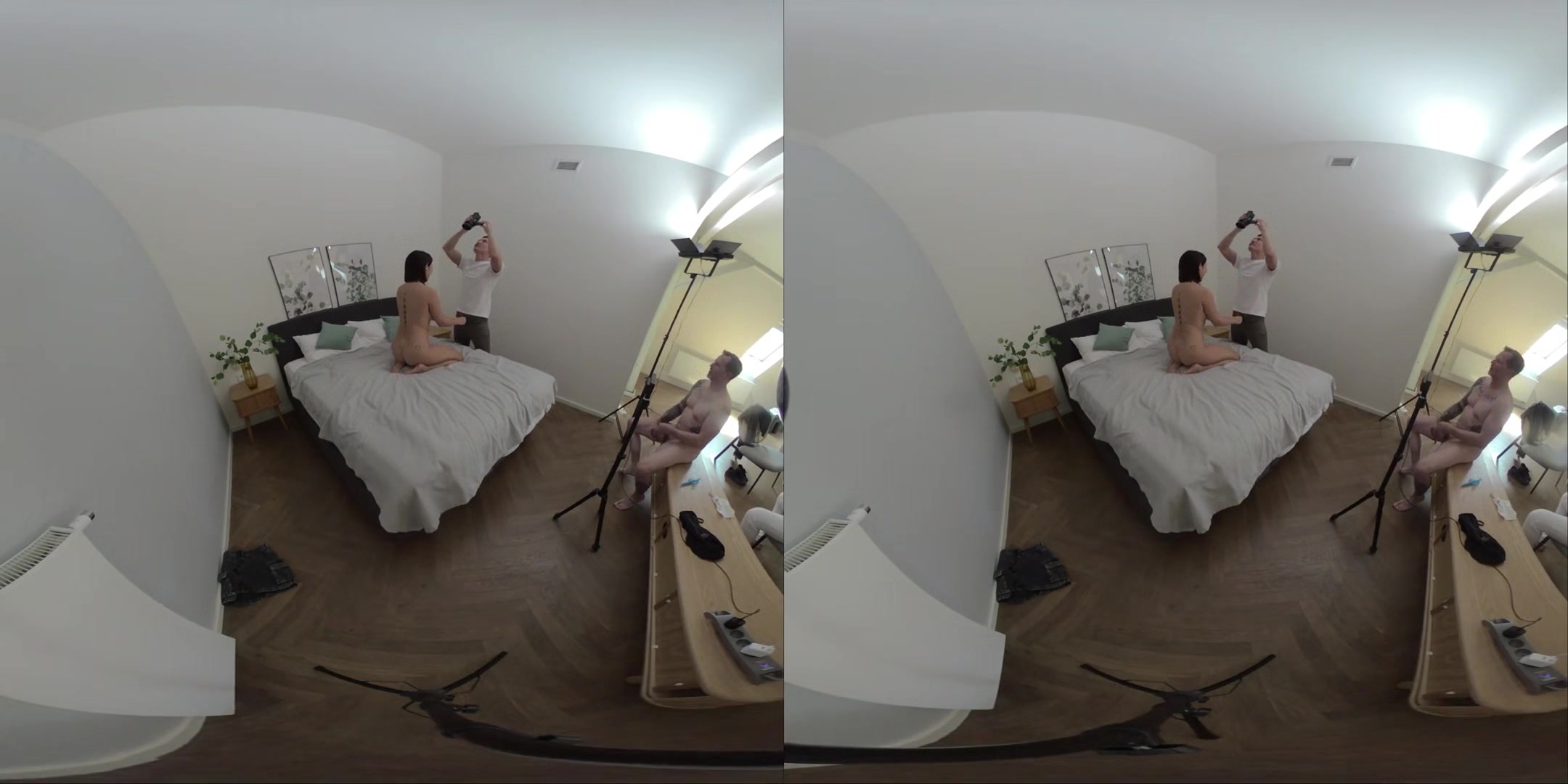 Lady Dee Behind The Scenes VR Part Two – Sexy Slut Screams