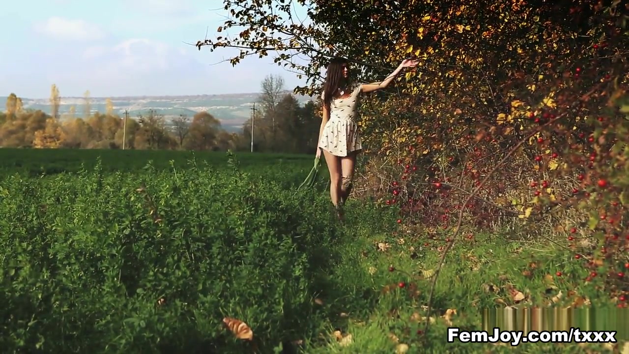 Sonya D. - Lovely Girl - Femjoy