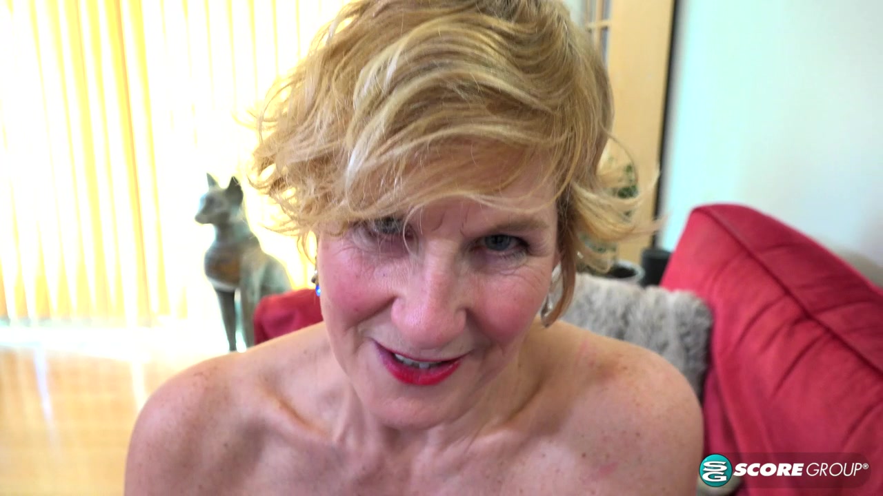 The British MILF and her step-son - Cock4stepmom