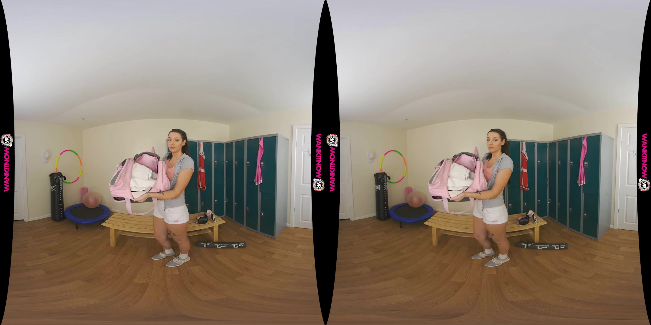 Sporty Seduction featuring Violet - WankitNowVR