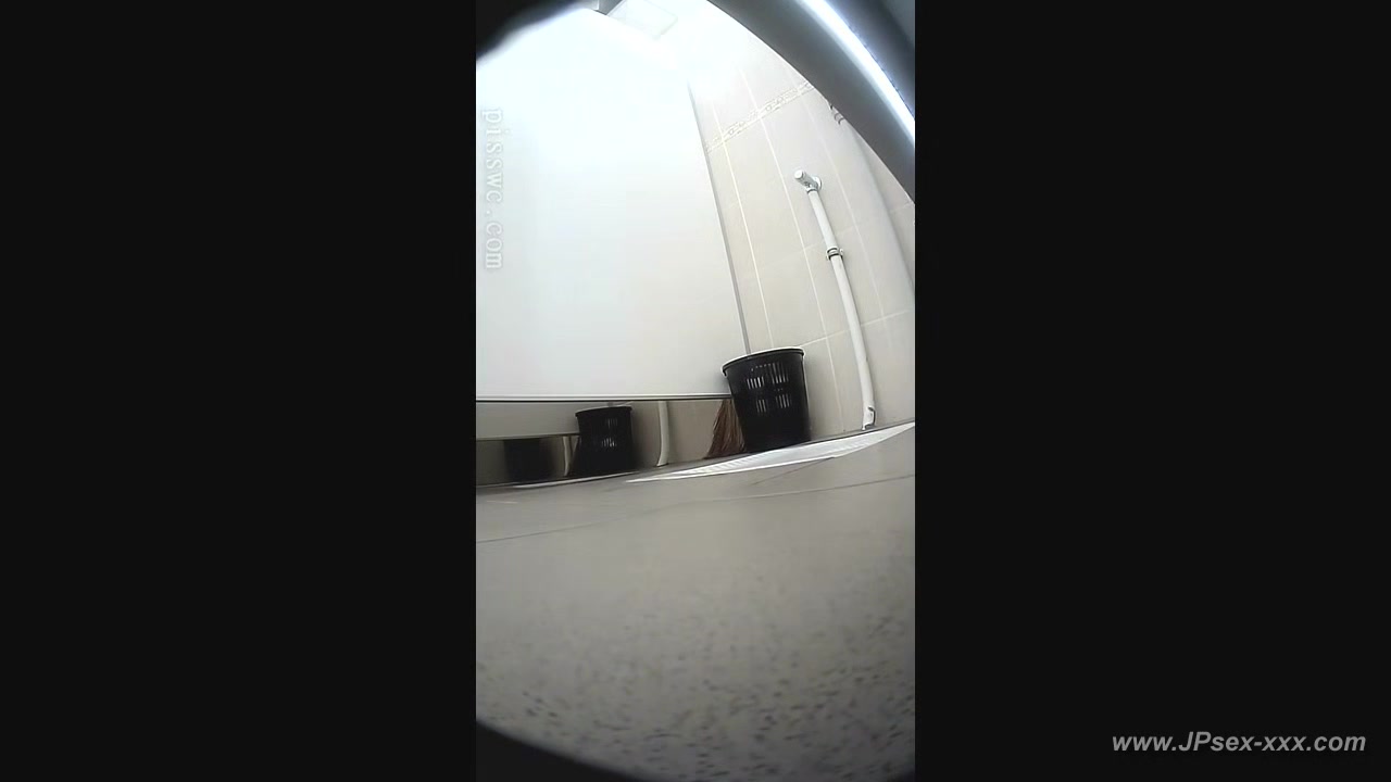 peeping blondes go to toilet.77