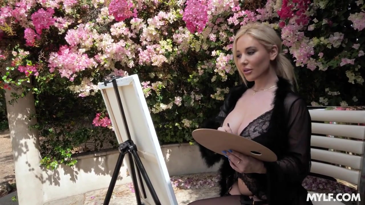 Sexy MILF Fucking Scene - MYLF