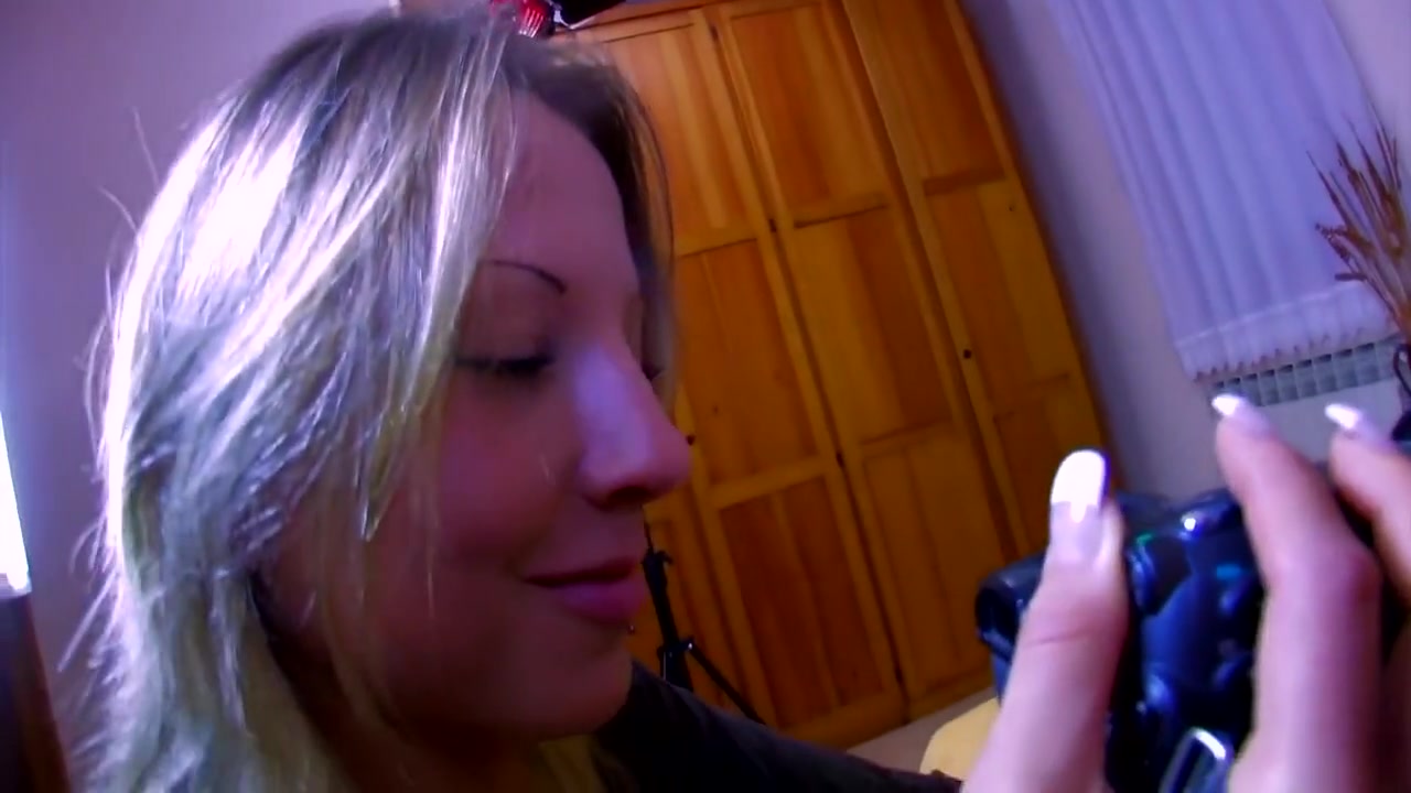 Fresh Girl A Slut With Golden Hair Gets Fucked With Sylvie Castro
