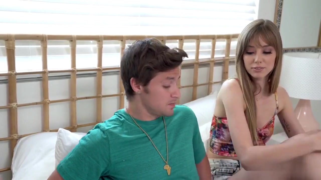 Reagan Foxx, Haley Reed And Haley Reed Reagan Foxx - And Stepmoms Bedtime Story Full Hd - Streamhub.to