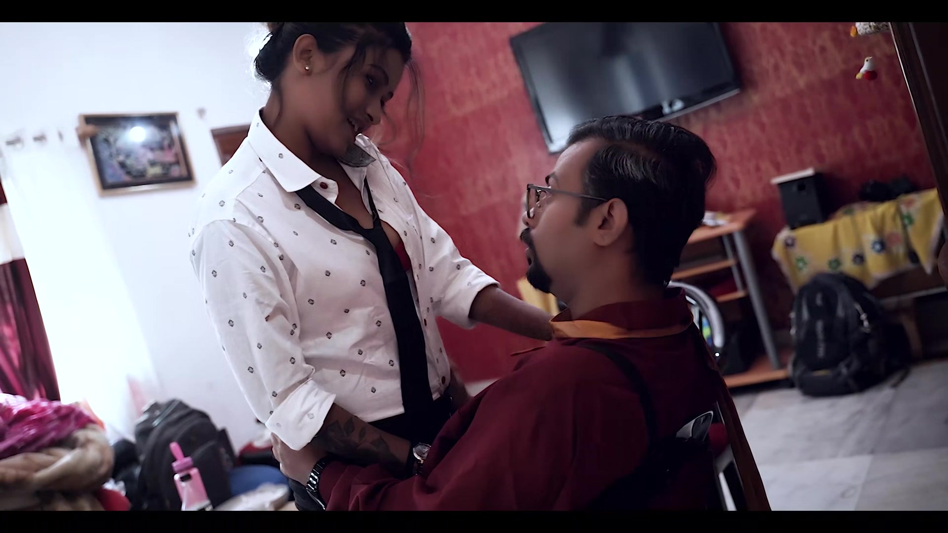 Sexy Real Indian Estate Agent Sudipa Tries To Impress Her Property Buyer